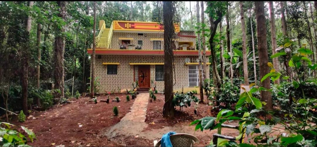 Sp Resort Inn Yercaud Buitenkant foto